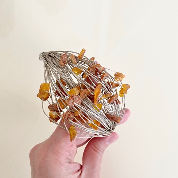 GENUINE AMBER WIRE BRACELET